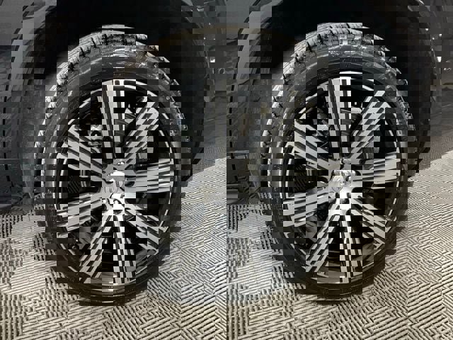 Certified 2023 Volvo XC90 T8 Plus image 38