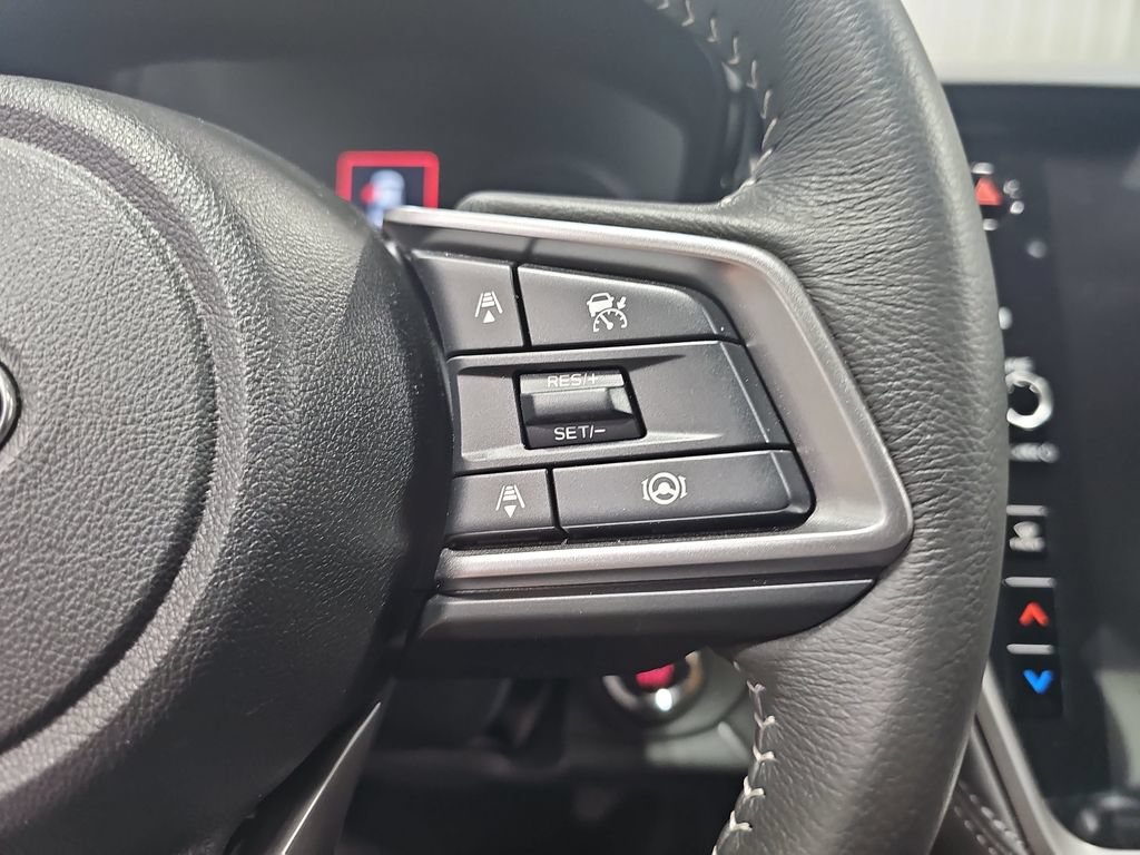 Used 2025 Subaru Legacy Premium AWD/4WD image 17
