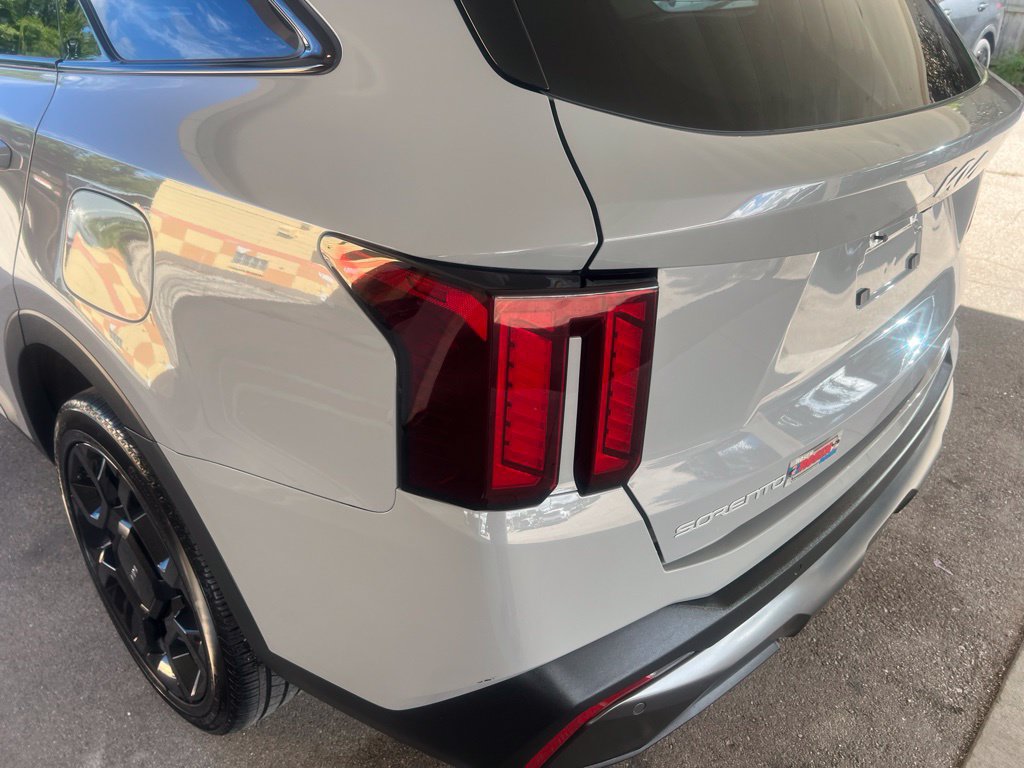 Certified 2024 Kia Sorento X-Line EX AWD/4WD image 35