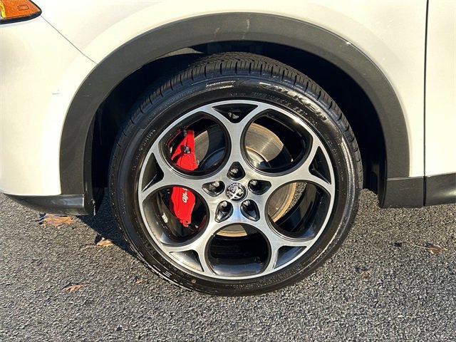 Used 2024 Alfa Romeo Tonale Veloce image 10