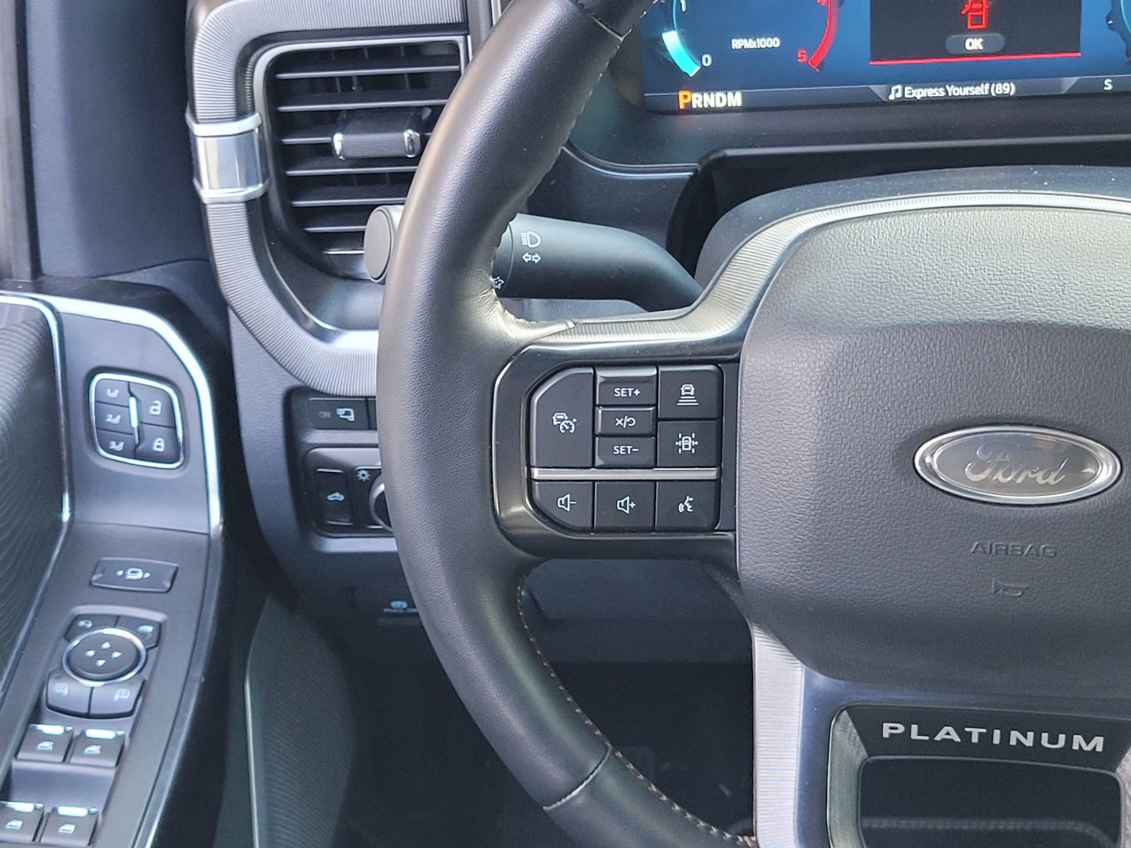 Certified 2023 Ford F250 Platinum image 13