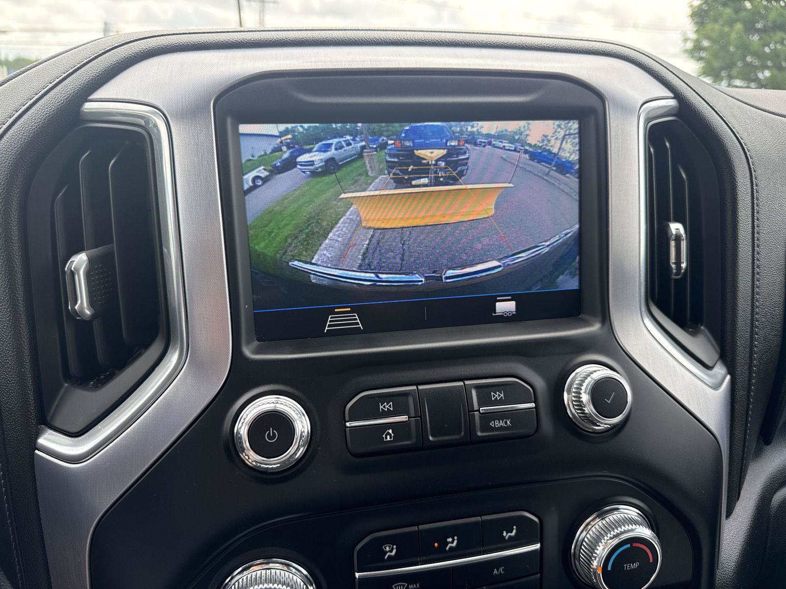 Used 2020 GMC Sierra 1500 SLE w/ Remote Start Package AWD/4WD image 15