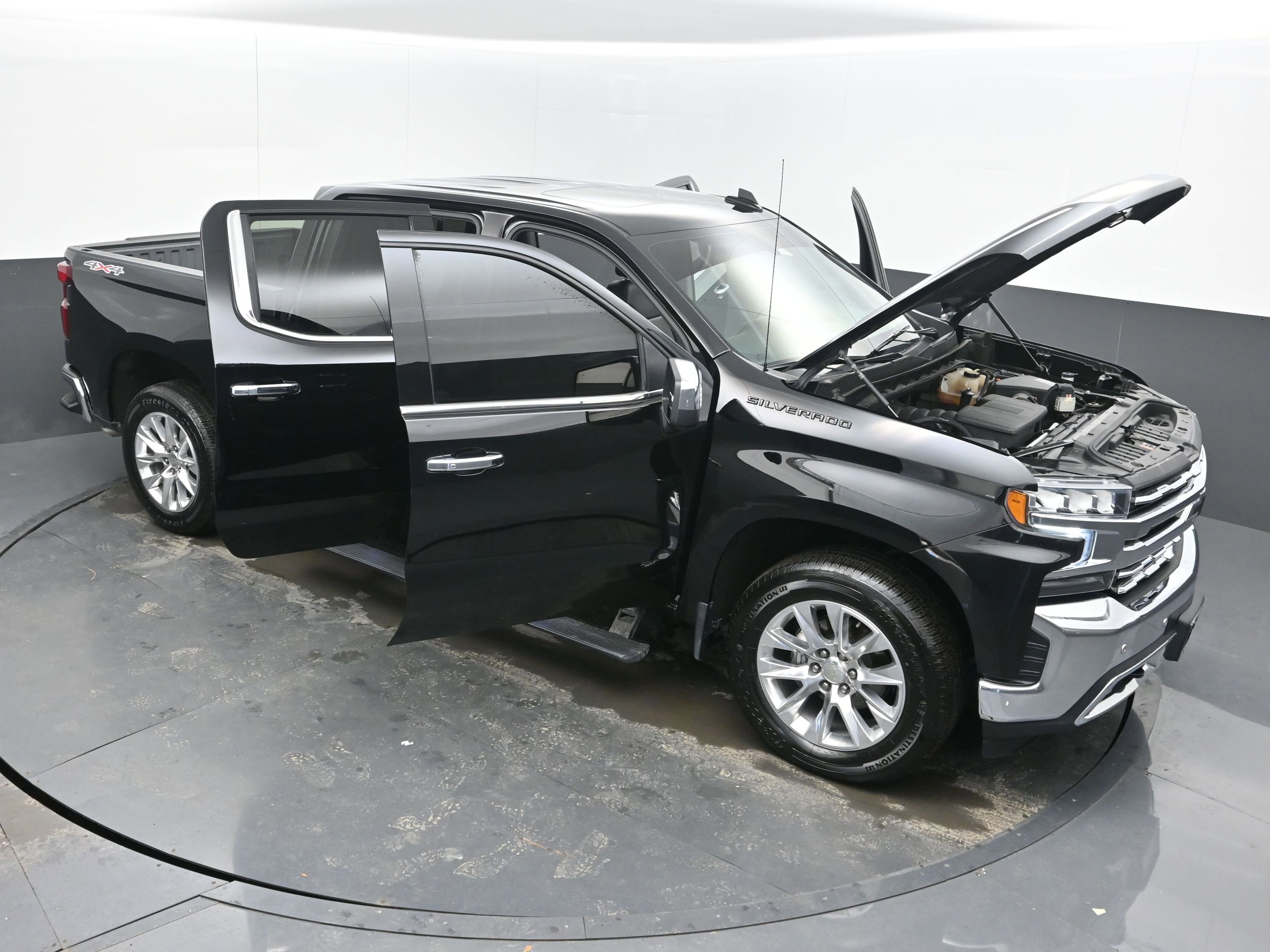 Used 2021 Chevrolet Silverado 1500 LTZ w/ LPO, Dark Essentials Package image 41