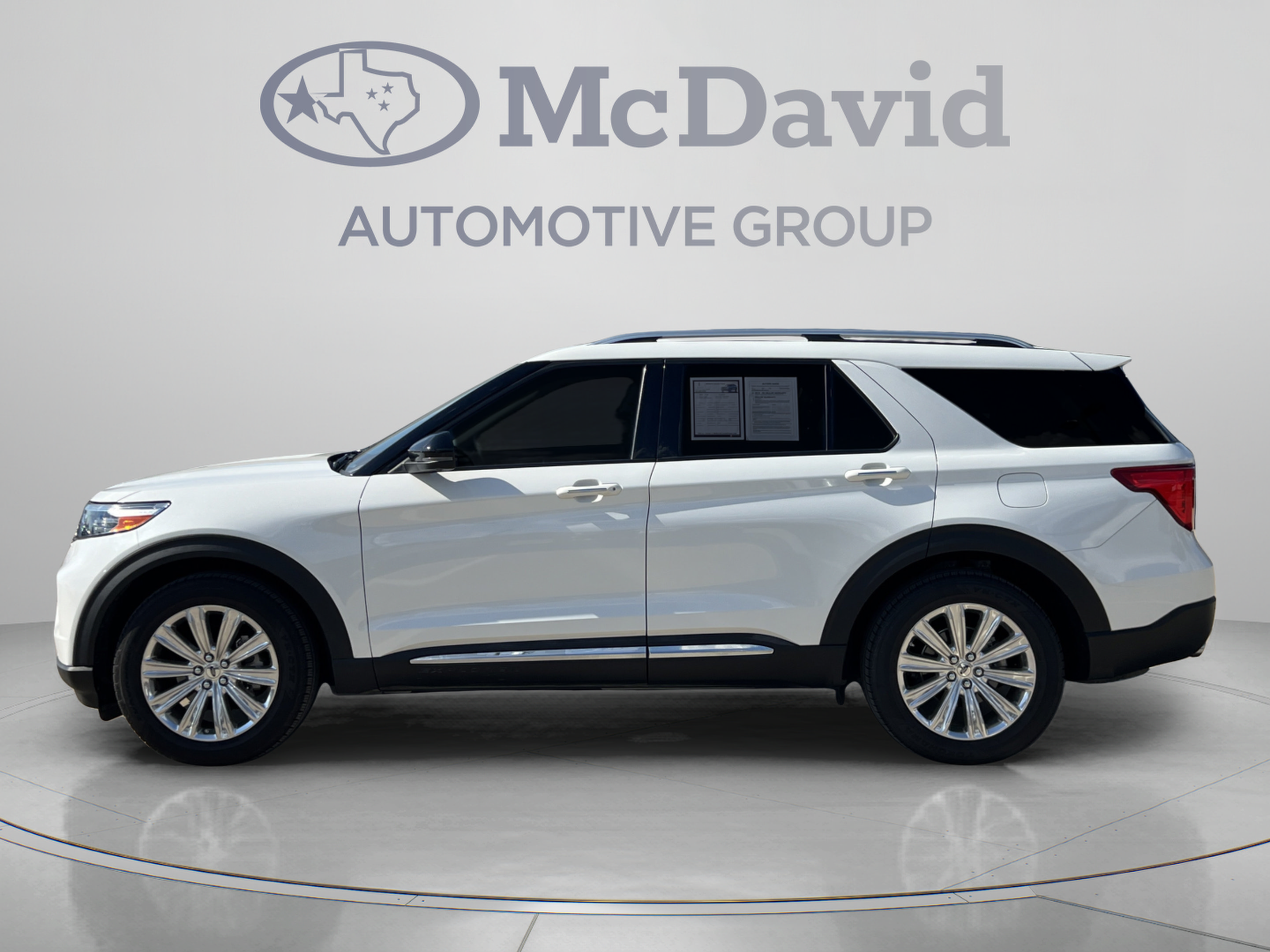 Used 2020 Ford Explorer Limited w/ Class III Trailer Tow Package RWD image 4
