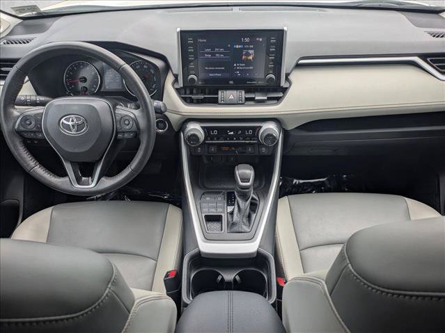 Used 2020 Toyota RAV4 XLE Premium AWD/4WD image 17