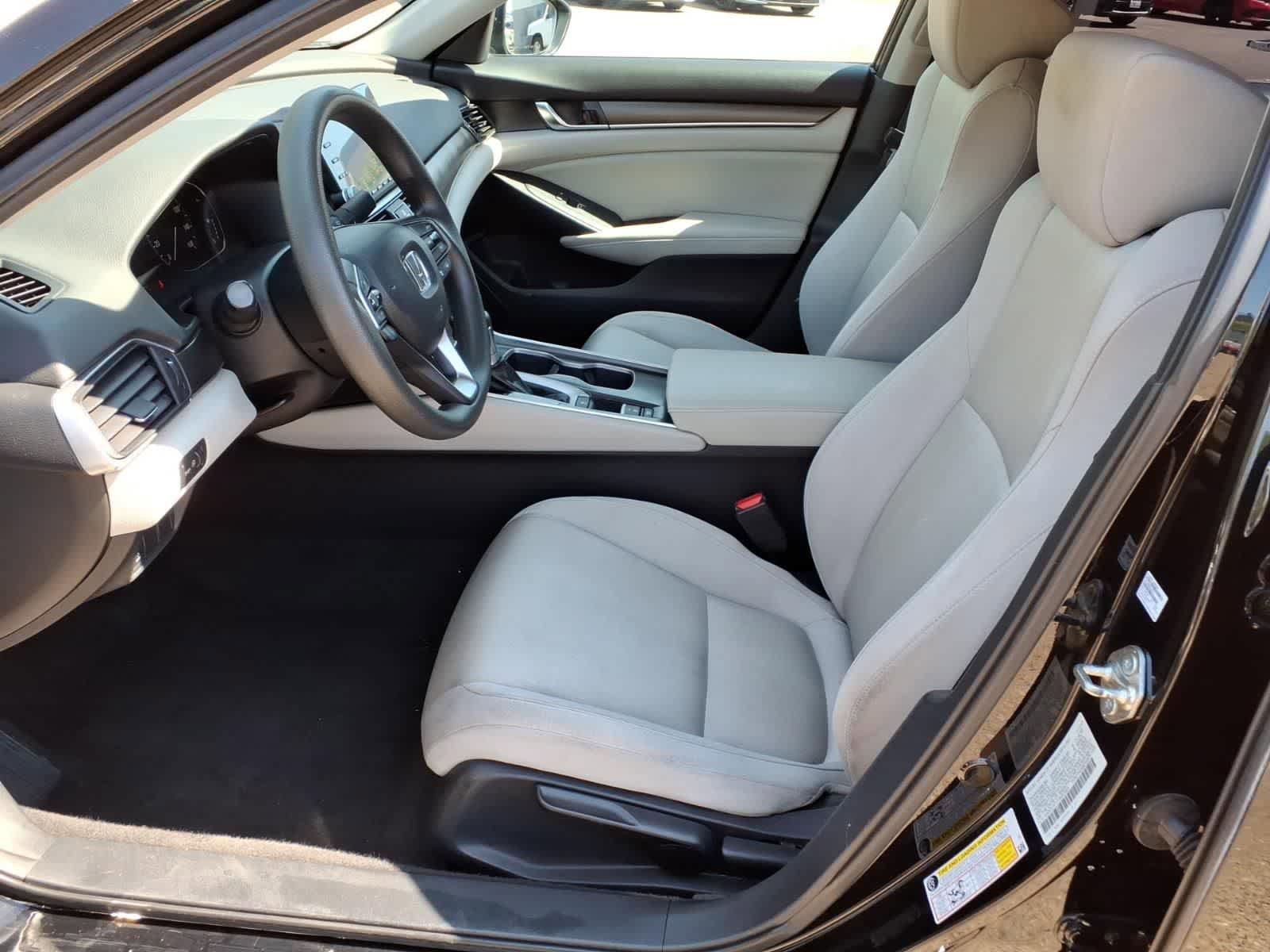 Used 2018 Honda Accord LX image 14