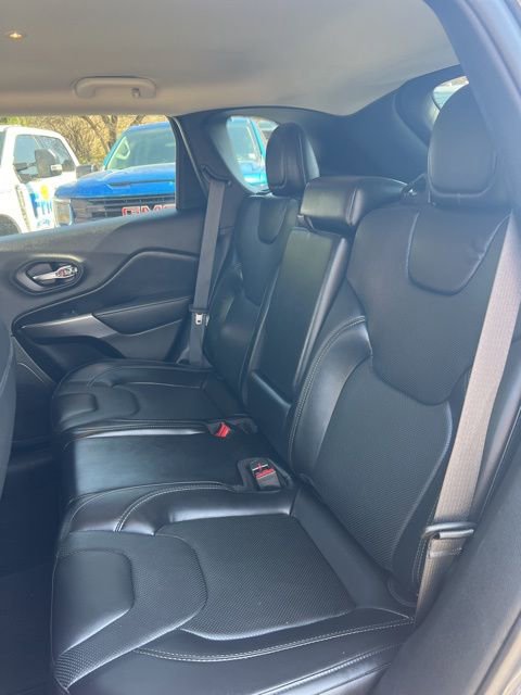 Used 2020 Jeep Cherokee Limited AWD/4WD image 52