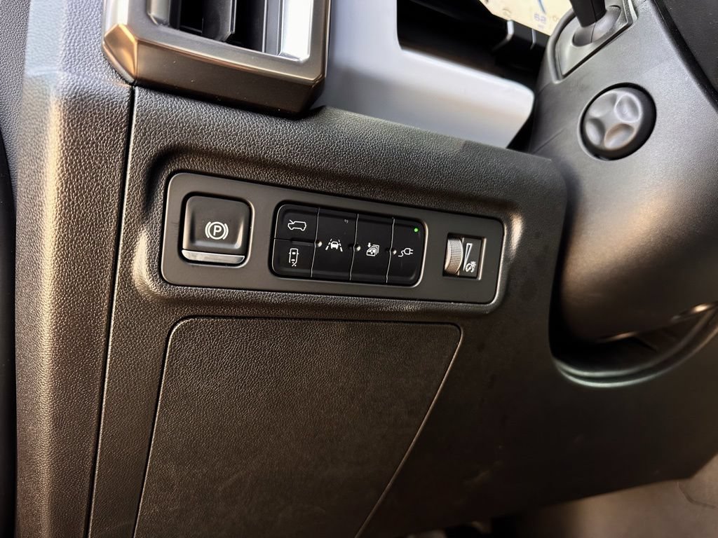 Used 2025 GMC Hummer EV 3X AWD/4WD image 19