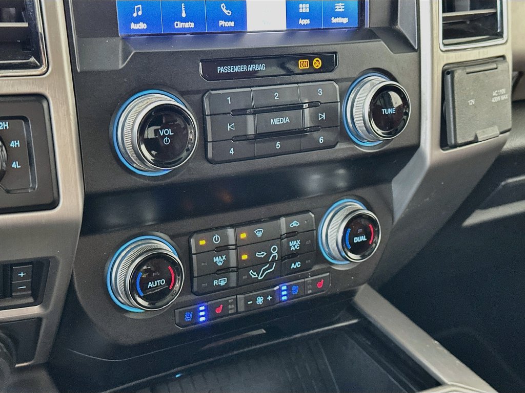 Used 2020 Ford F350 Platinum AWD/4WD image 18