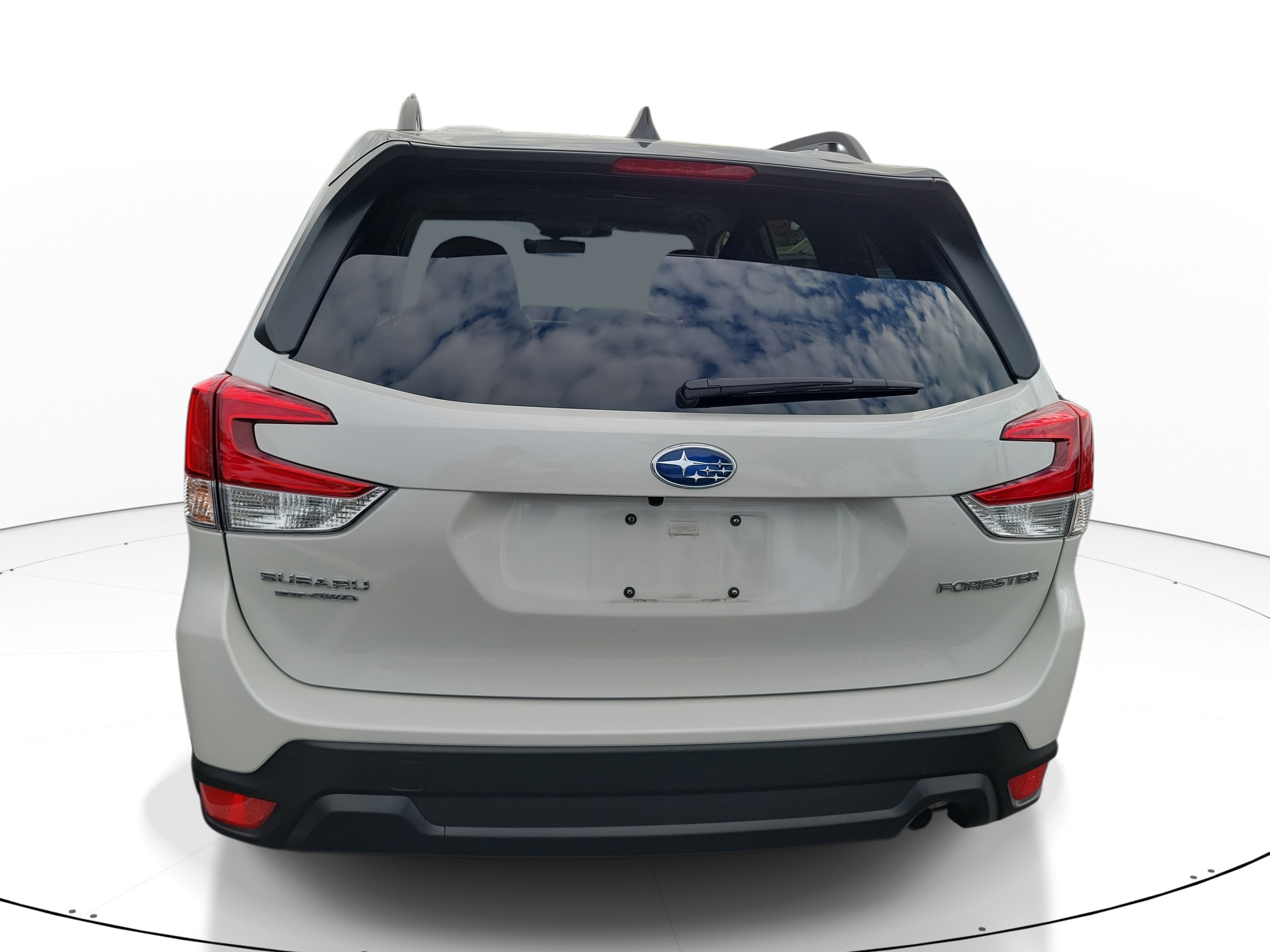 Used 2024 Subaru Forester Premium image 8