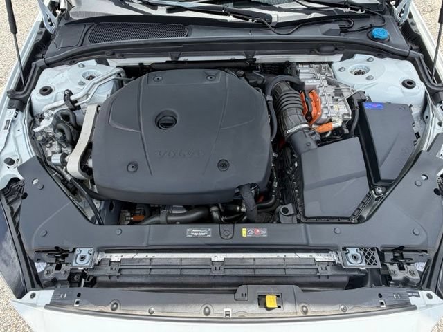 Used 2021 Volvo S60 T8 Inscription AWD/4WD image 11