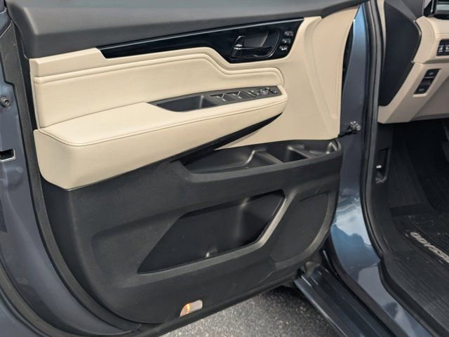 Used 2025 Honda Odyssey Elite image 10