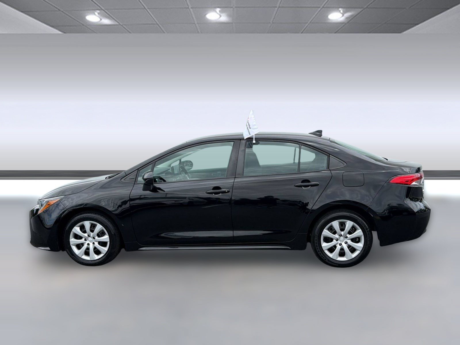 Certified 2024 Toyota Corolla LE FWD image 2