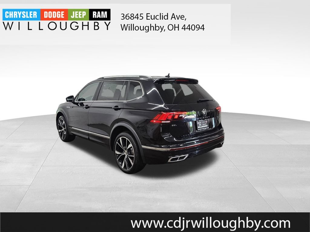 Used 2022 Volkswagen Tiguan SEL R-Line AWD/4WD image 6