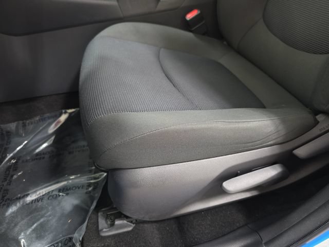 Used 2019 Toyota RAV4 LE w/ All Weather Liner Package AWD/4WD image 26