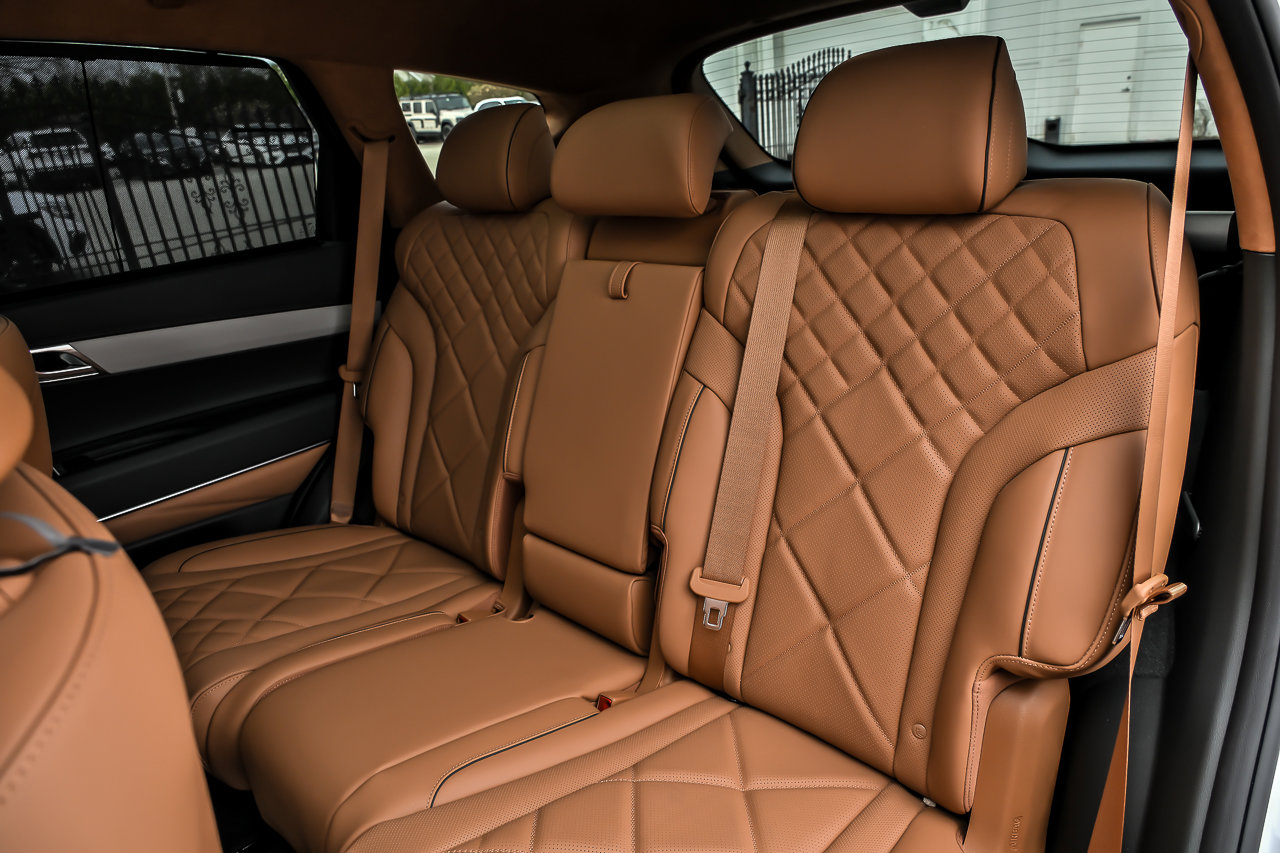 Used 2025 Genesis GV80 3.5T Prestige image 31