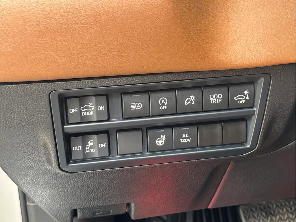 Used 2025 Toyota Tundra 1794 Edition AWD/4WD image 31