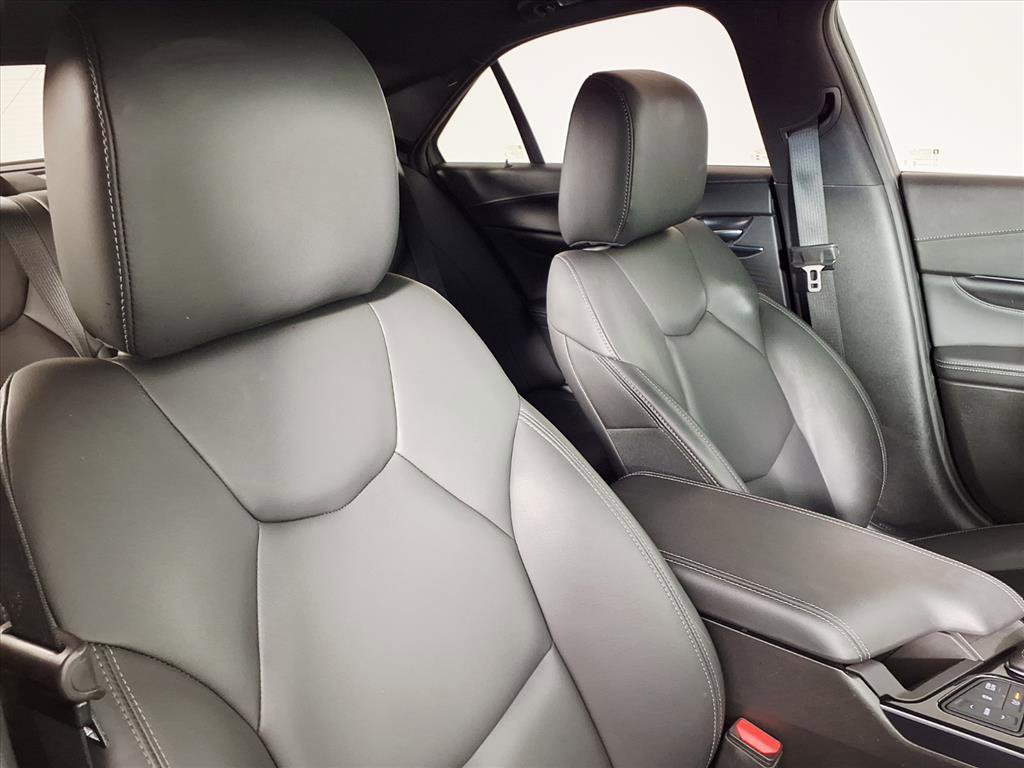 Certified 2025 Cadillac CT4 Luxury image 10
