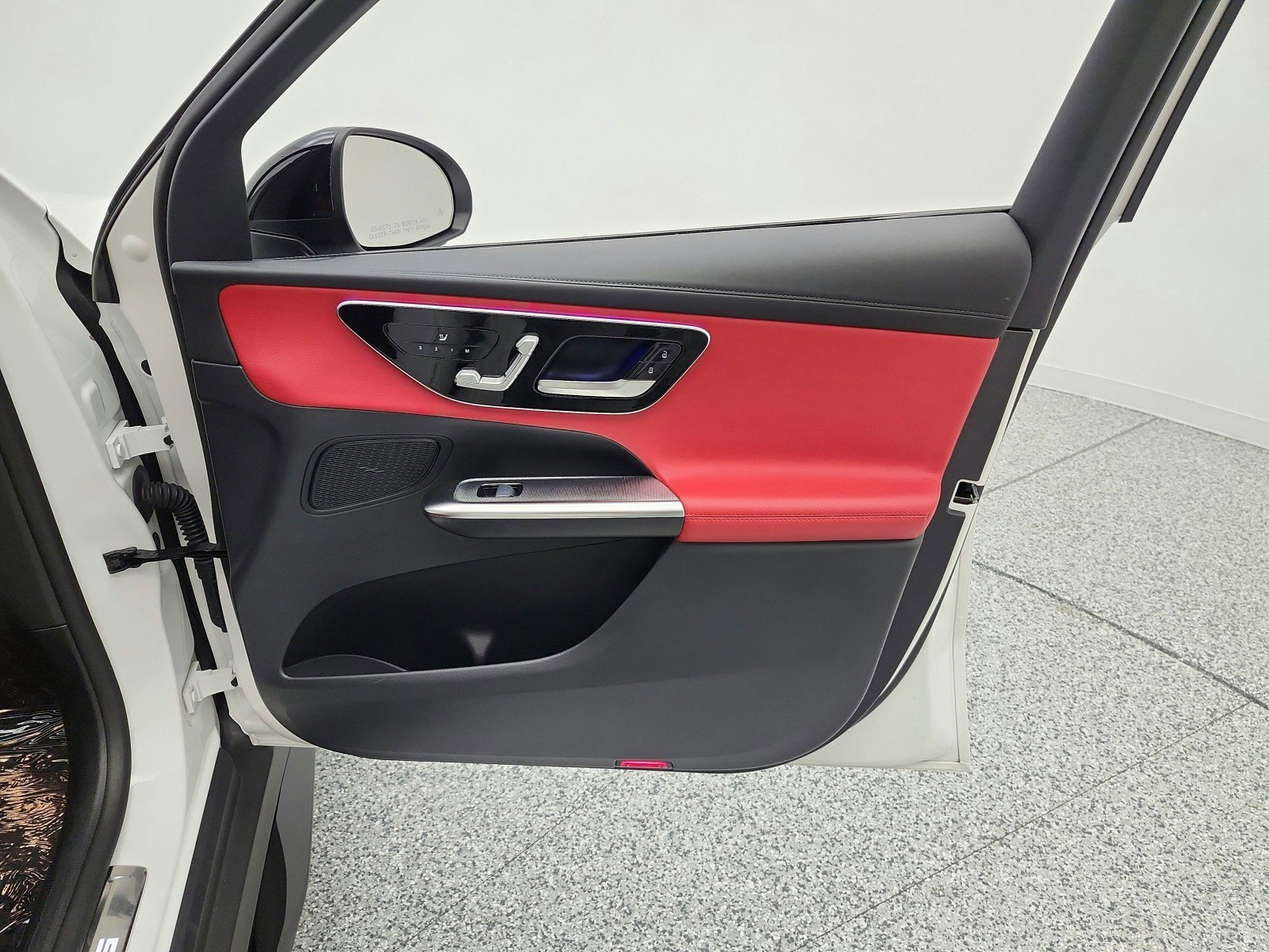 Used 2024 Mercedes-Benz GLC 43 AMG 4MATIC image 27