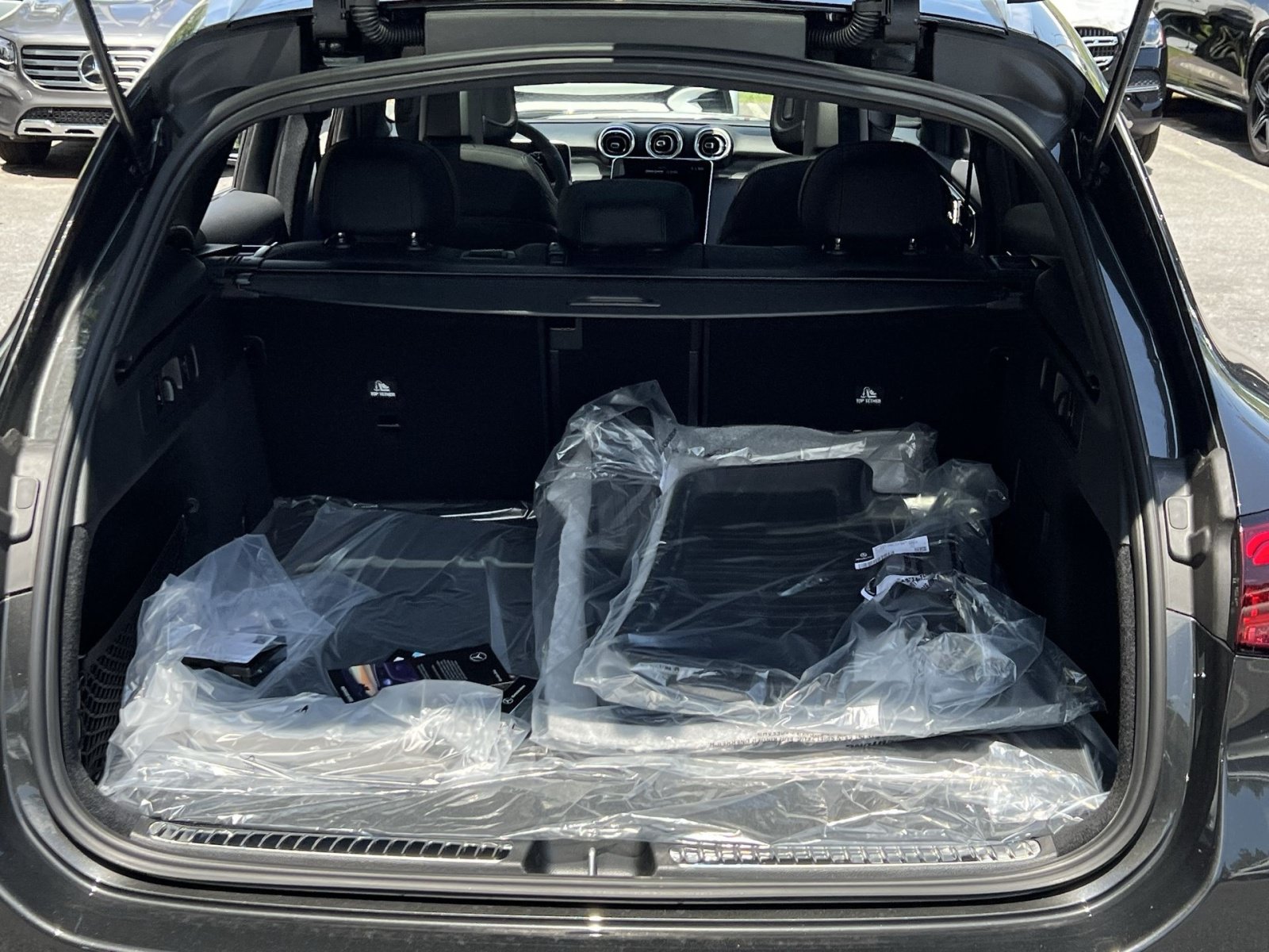 New 2026 Mercedes-Benz GLC 300 4MATIC image 31