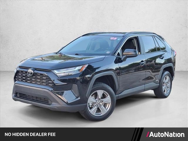 Certified 2025 Toyota RAV4 LE AWD/4WD image 1