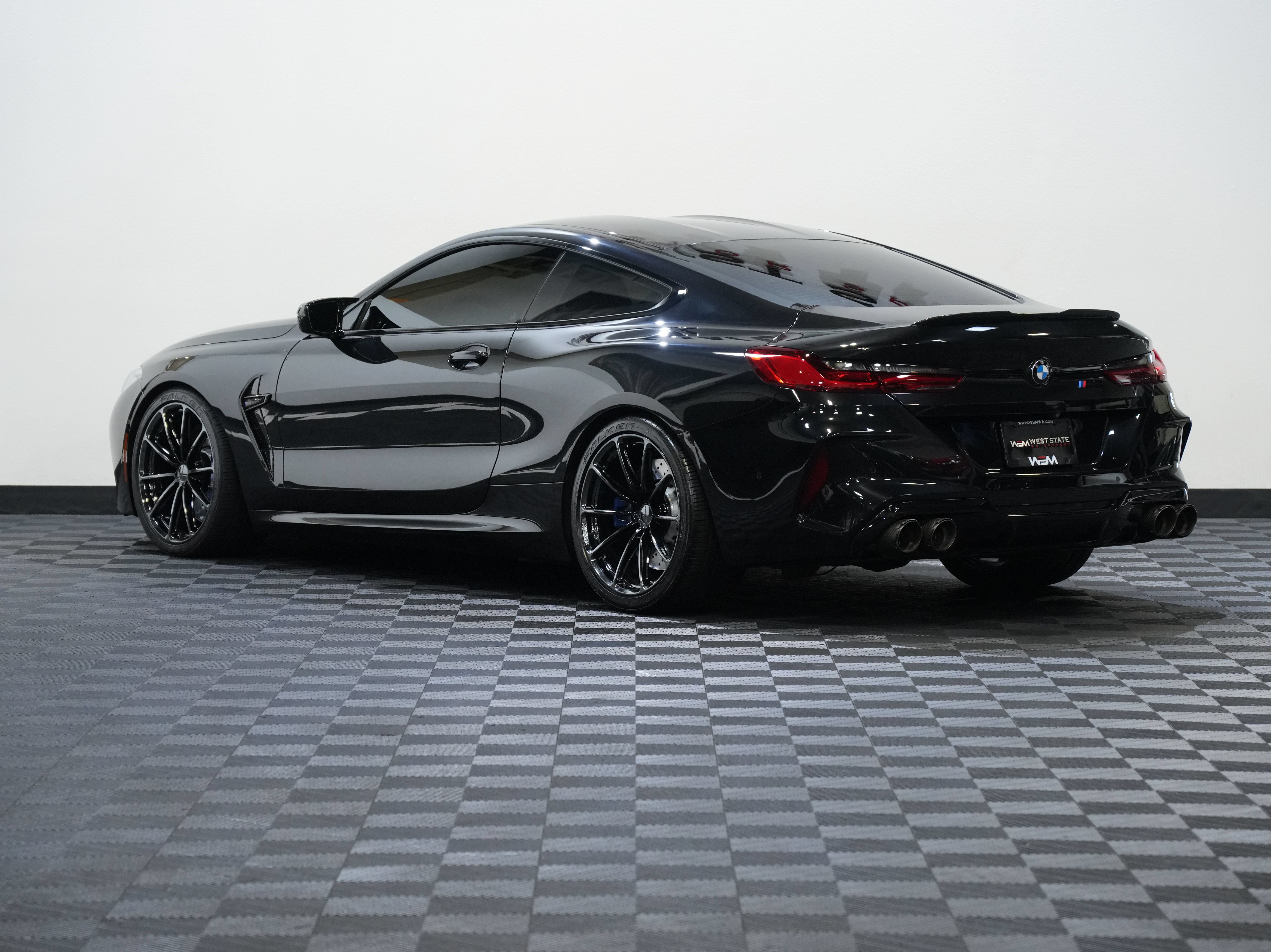 Used 2020 BMW M8 Coupe w/ Driving Assistance Package AWD/4WD image 8
