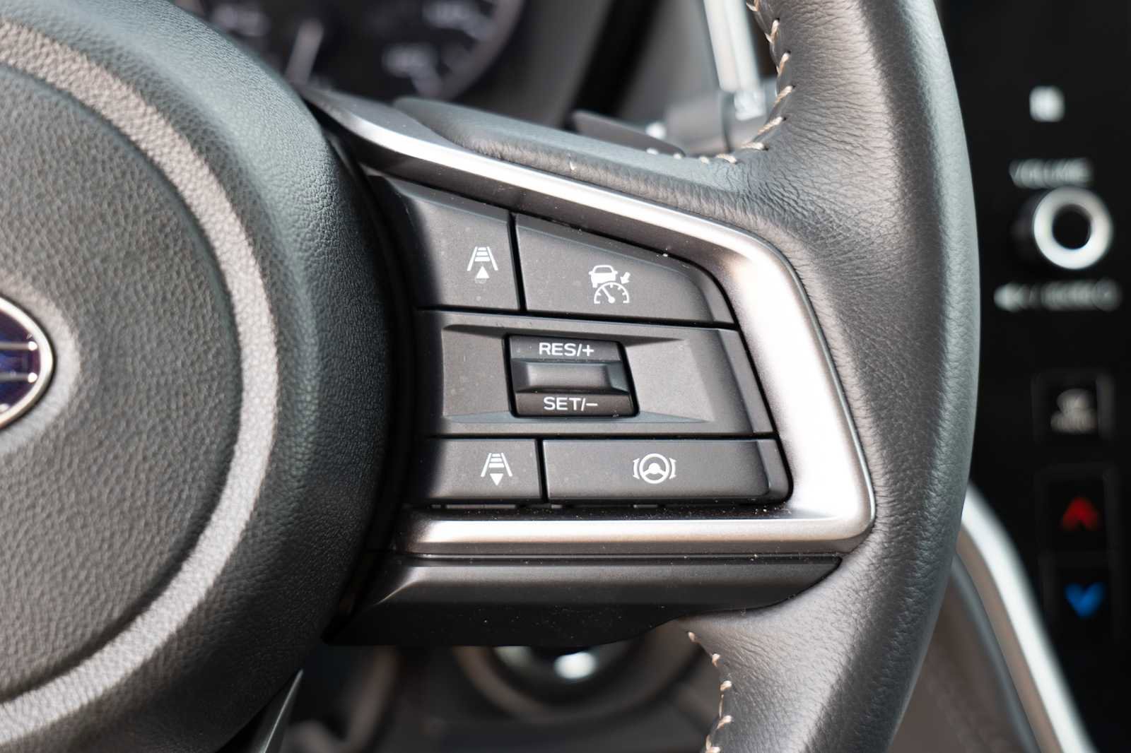 Used 2025 Subaru Outback Premium image 14