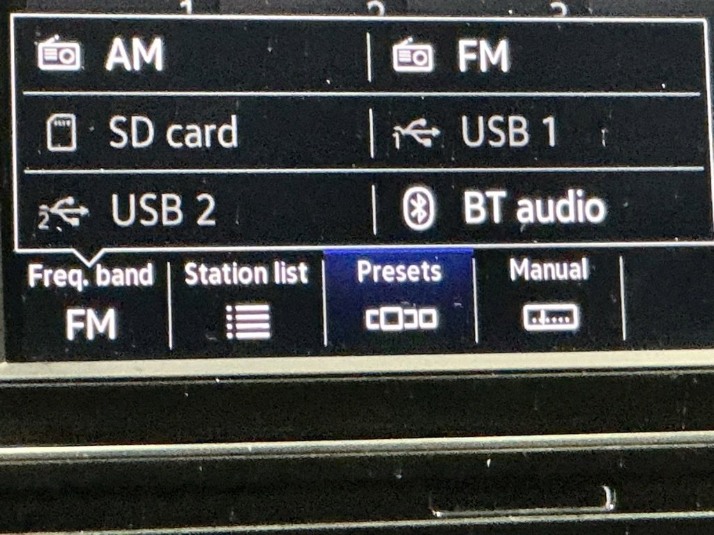 Used 2023 Volkswagen Tiguan S image 7