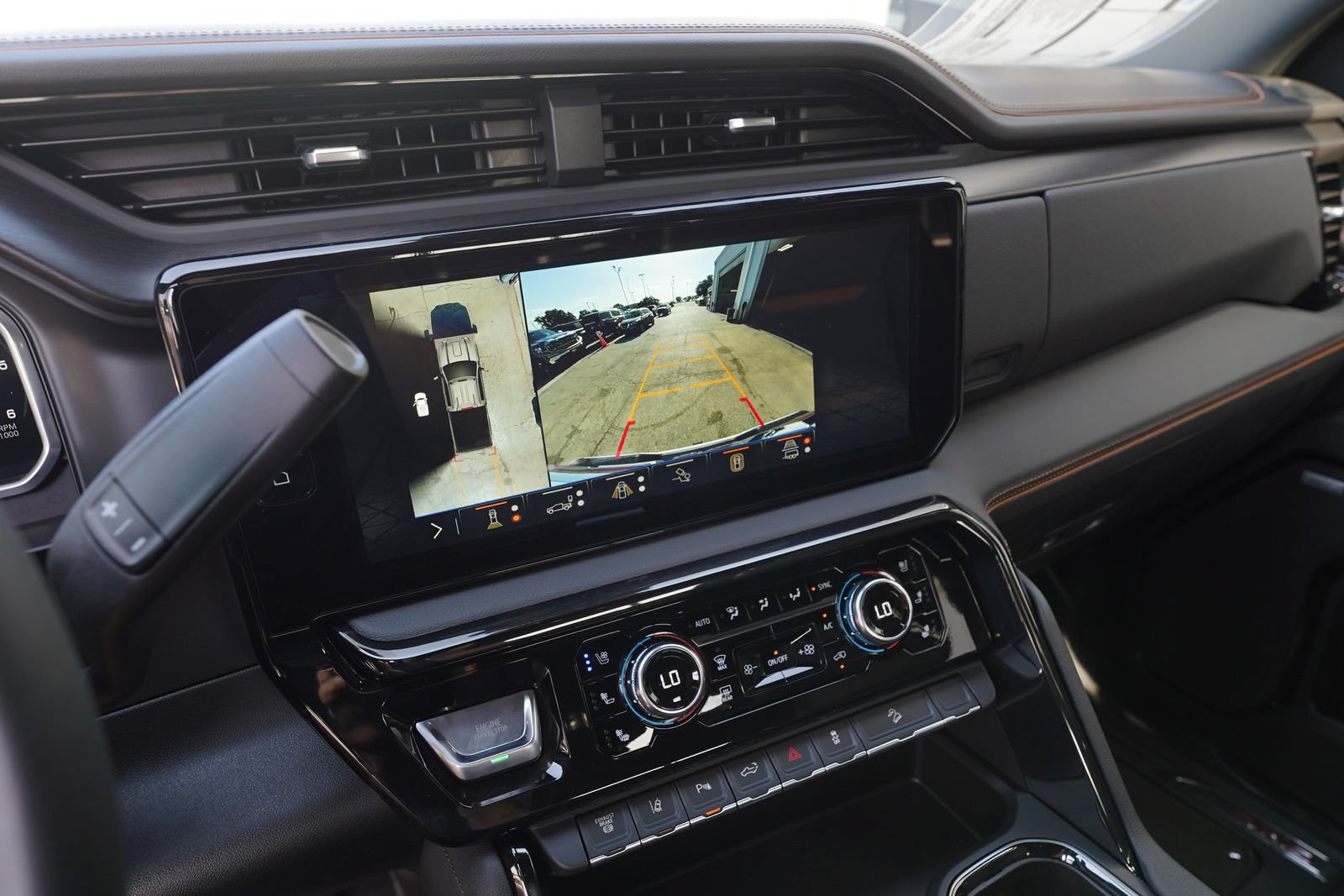 New 2026 GMC Sierra 2500 AT4 w/ AT4 Premium Plus Package AWD/4WD image 13