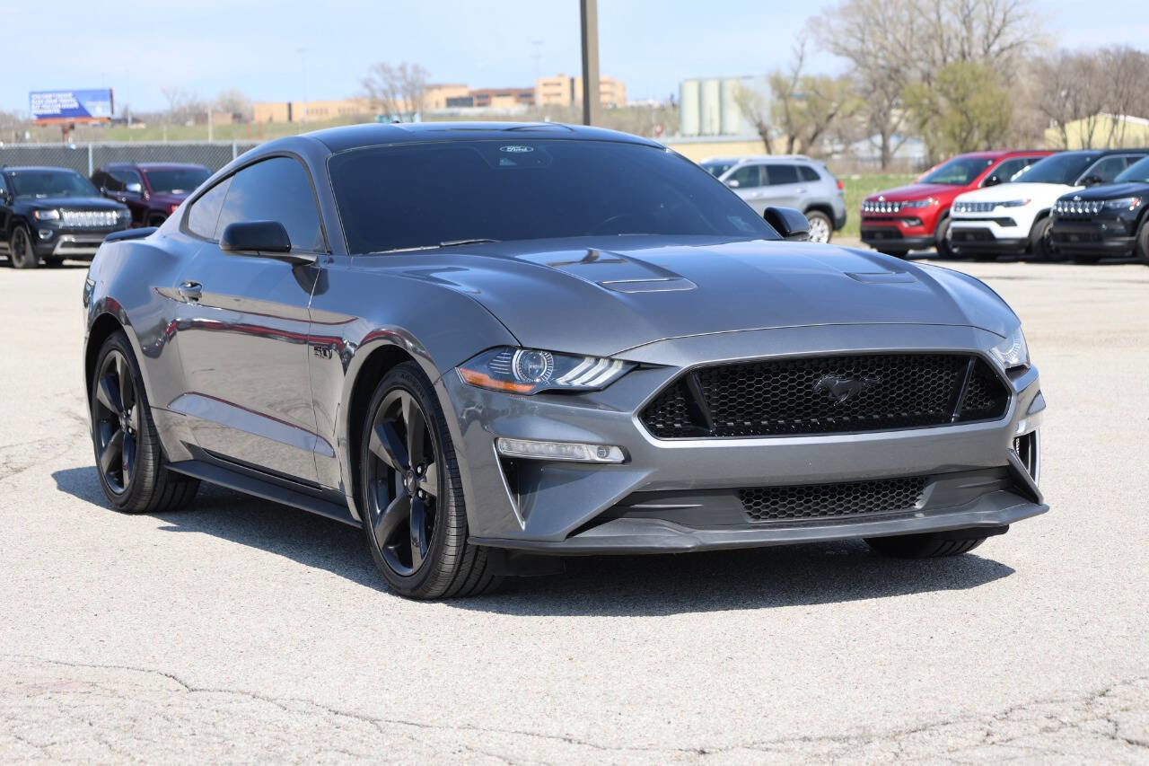 Used 2022 Ford Mustang GT w/ Black Accent Package image 4