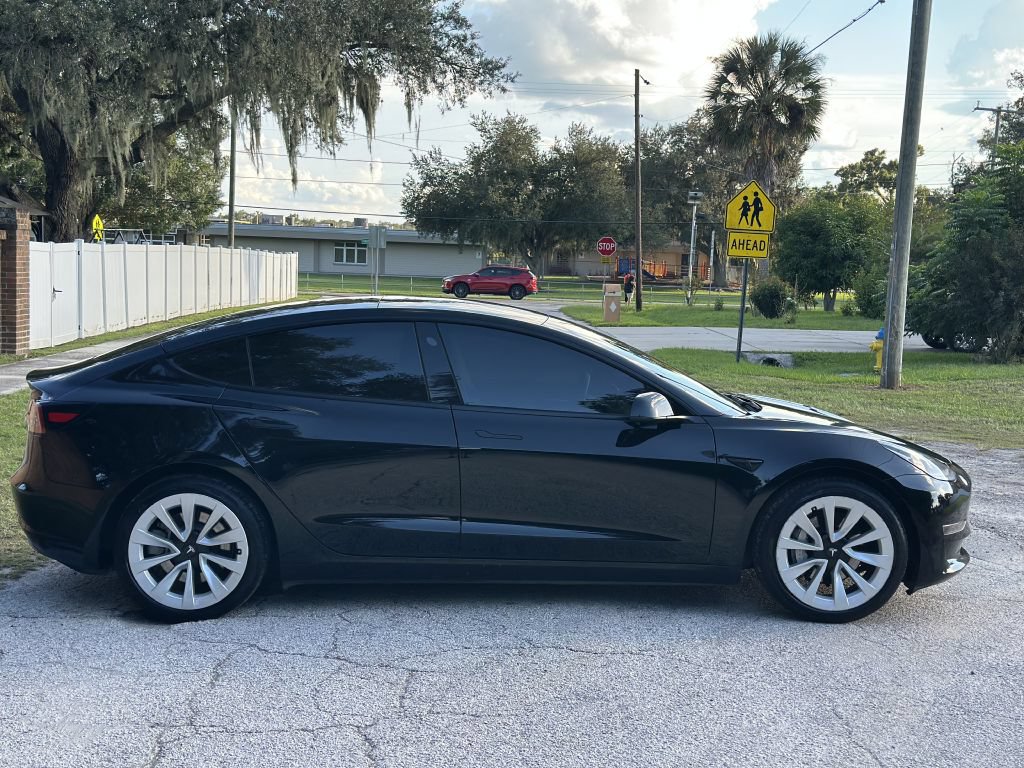 Used 2023 Tesla Model 3 Standard Range RWD image 6