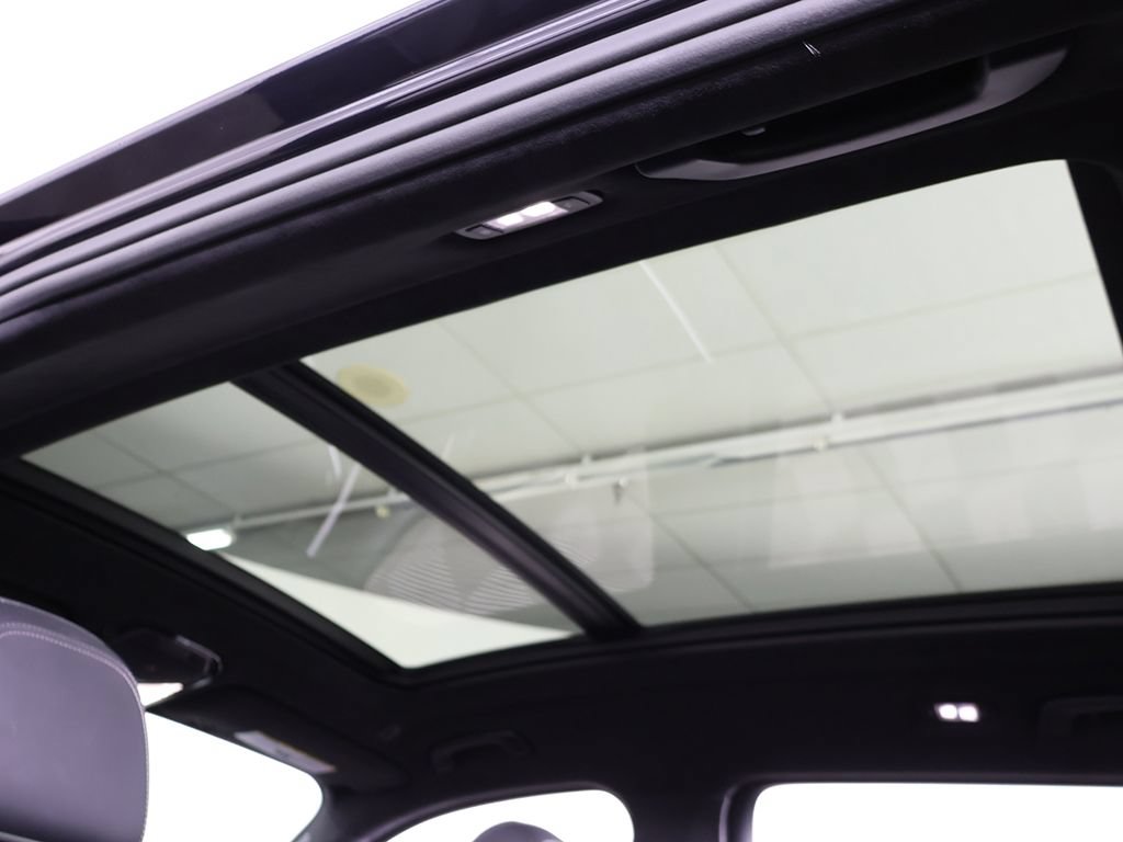 Used 2019 BMW X7 xDrive40i w/ M Sport Package AWD/4WD image 28