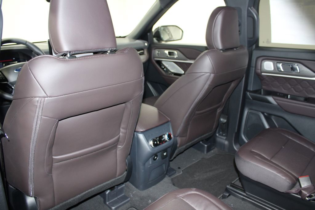 New 2026 Ford Explorer Platinum w/ LUX Leather Package image 26