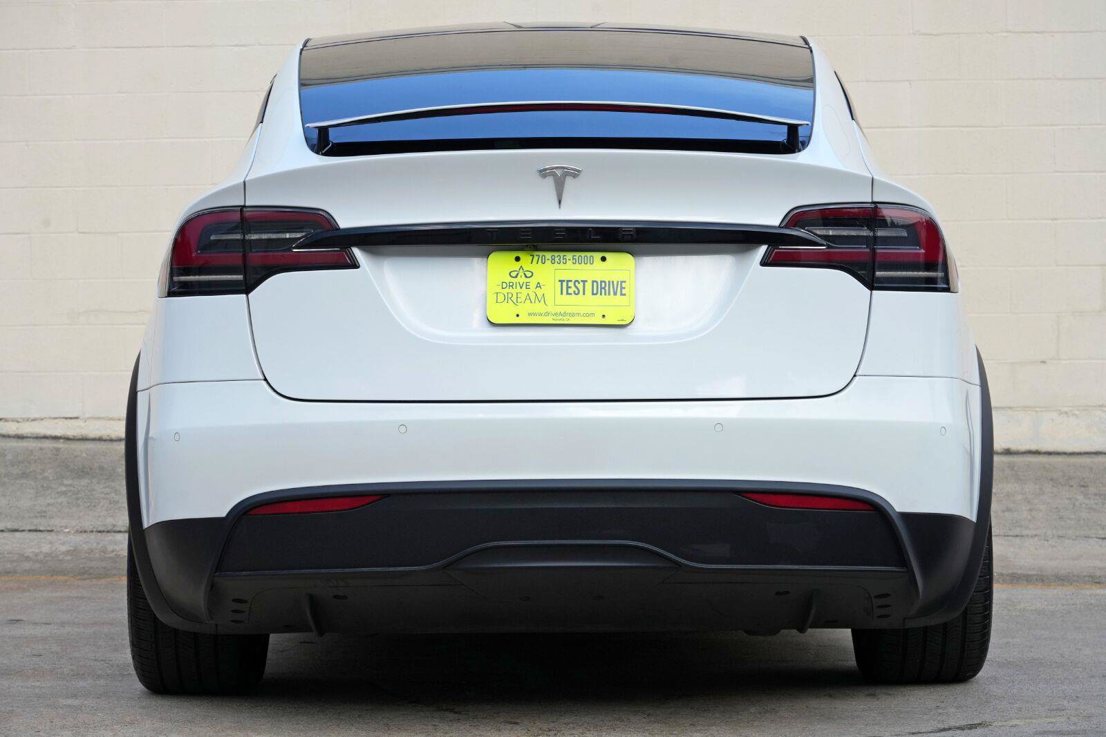 Used 2022 Tesla Model X AWD/4WD image 10