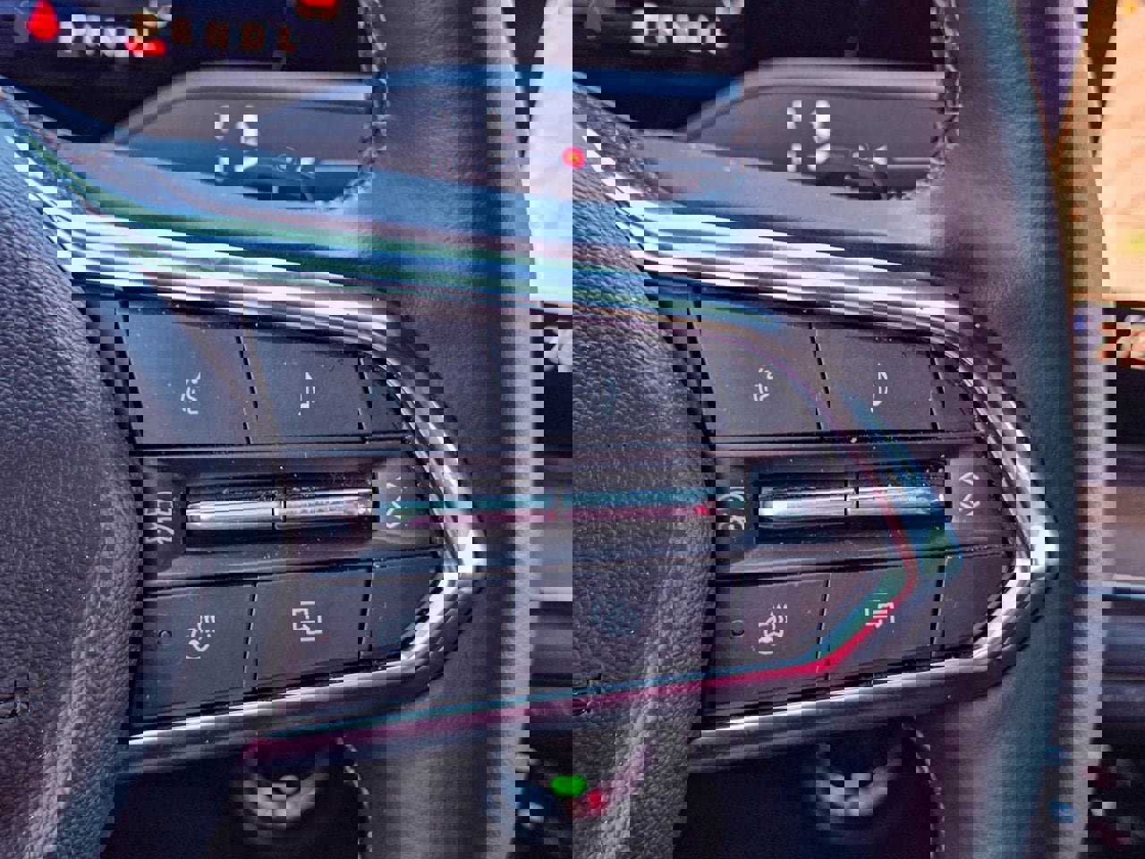 Used 2025 Chevrolet Tahoe High Country image 22