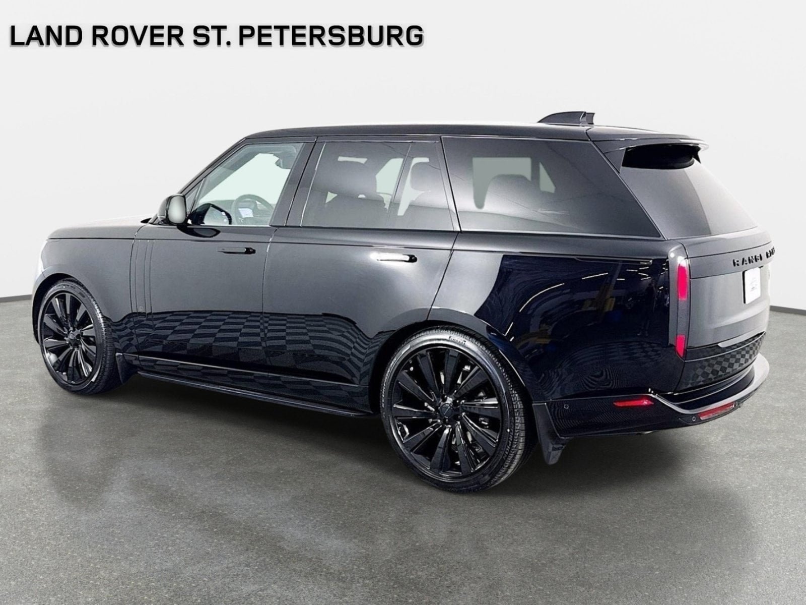 New 2026 Land Rover Range Rover SV AWD/4WD image 7