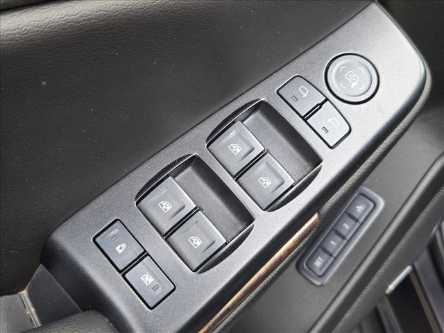Used 2017 Chevrolet Tahoe LT AWD/4WD image 12
