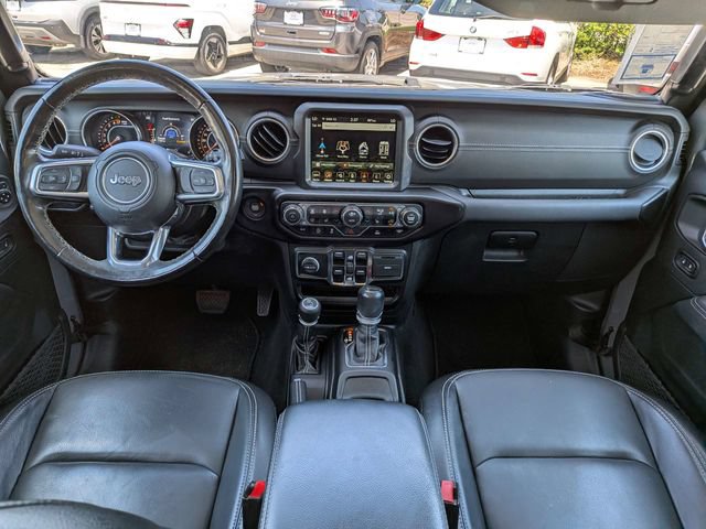 Used 2022 Jeep Wrangler Unlimited Sahara w/ Cold Weather Group AWD/4WD image 15