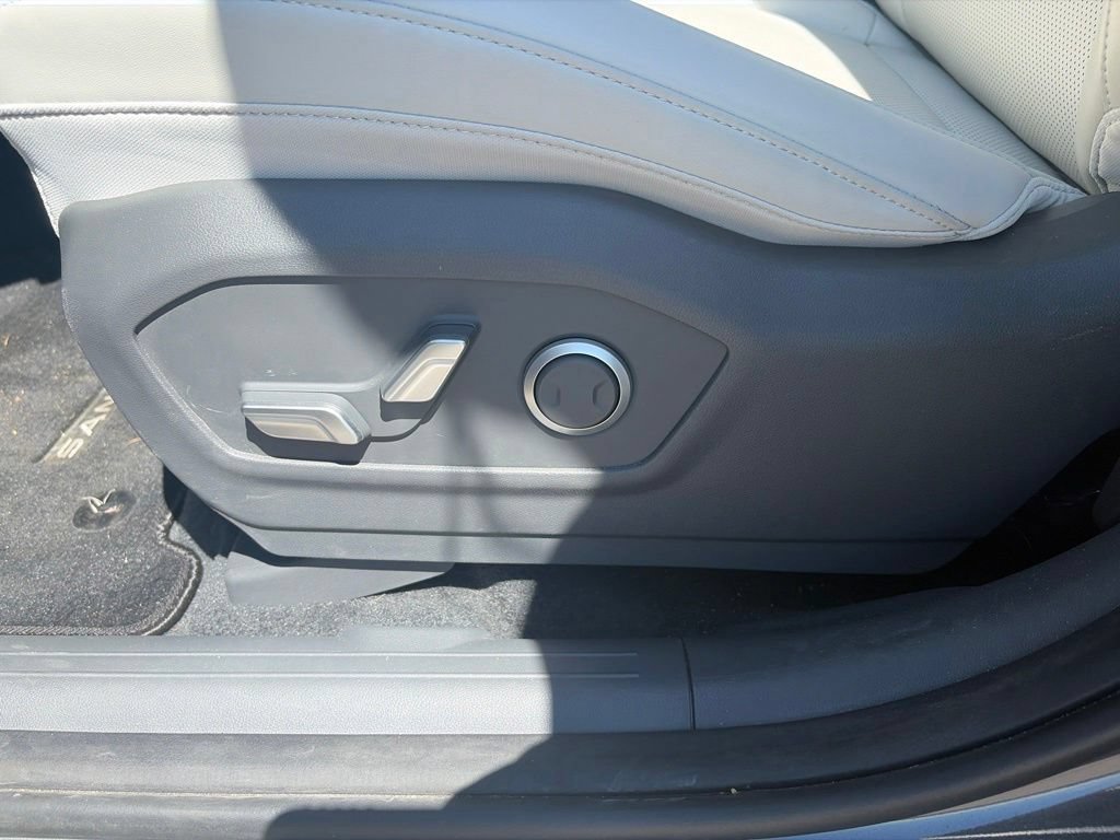 Used 2026 Hyundai Santa Fe SEL AWD/4WD image 11