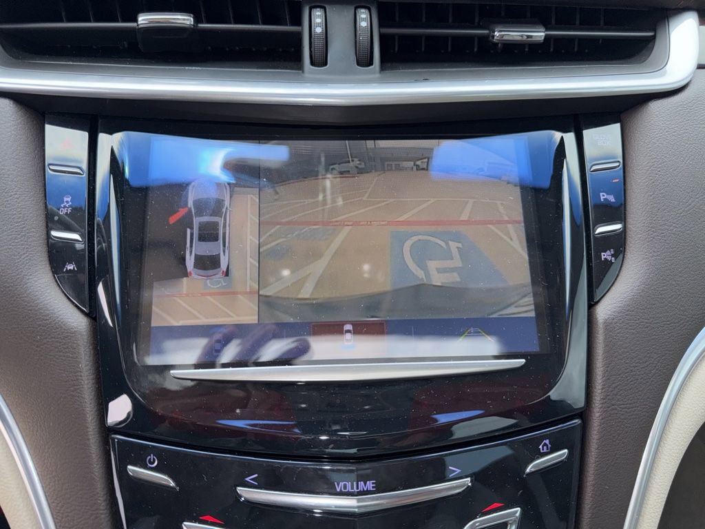 Used 2017 Cadillac XTS Premium Luxury FWD image 8