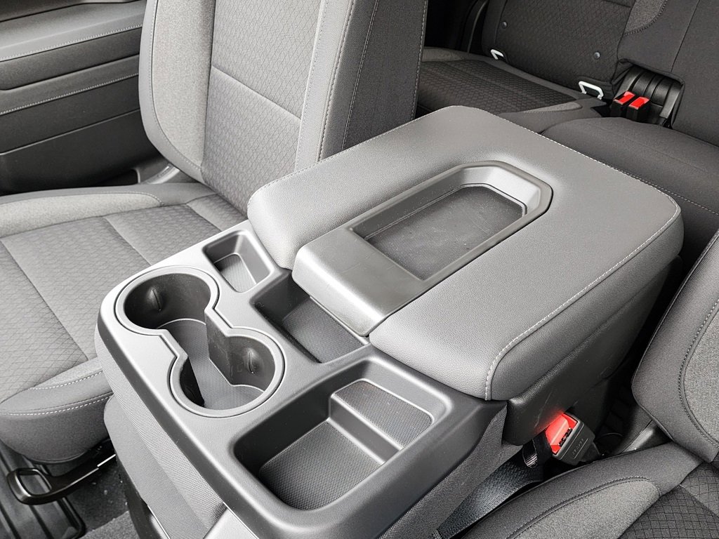 New 2026 GMC Sierra 1500 Elevation image 31