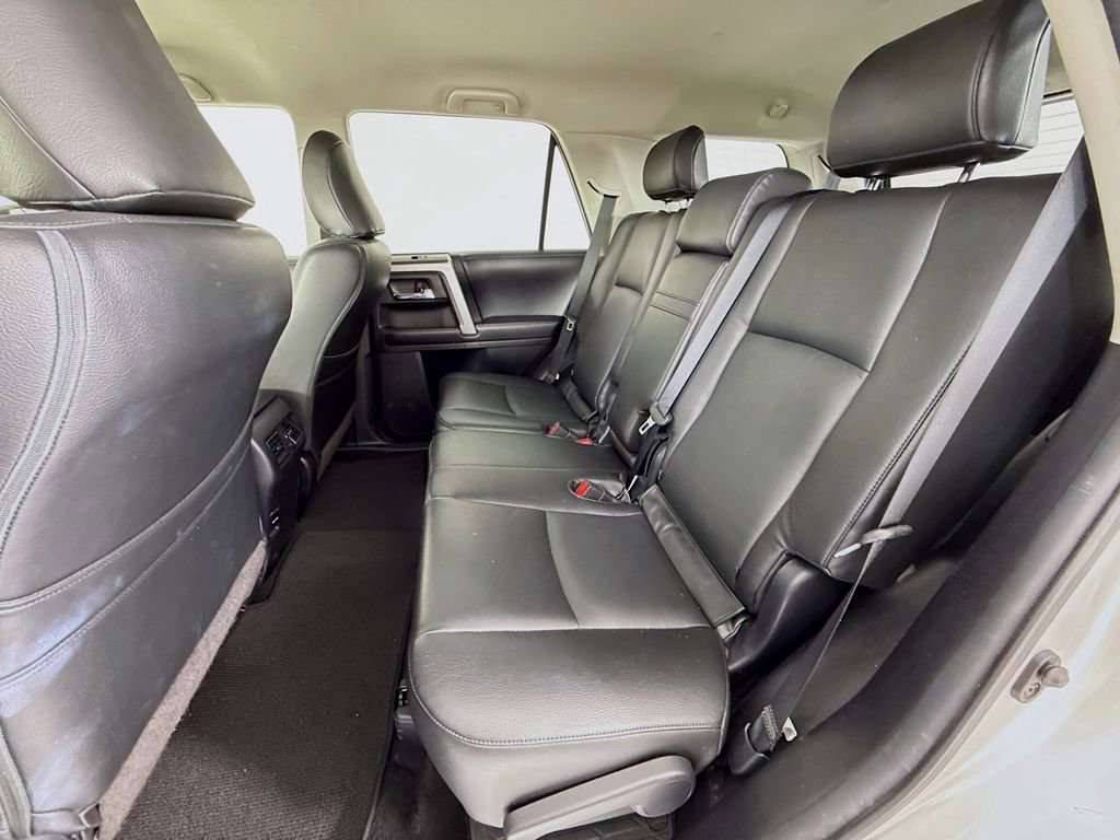 Used 2017 Toyota 4Runner SR5 image 20