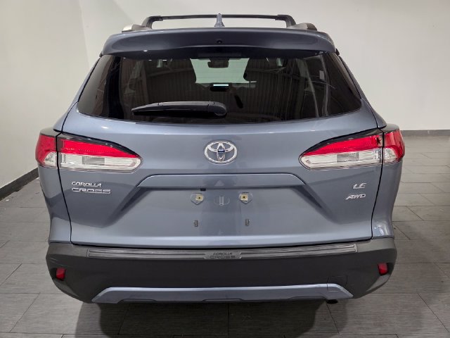 Used 2024 Toyota Corolla Cross LE AWD/4WD image 4