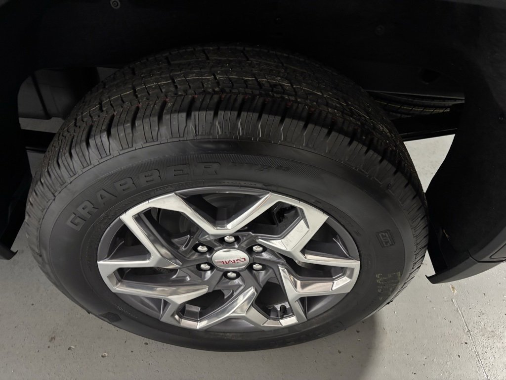 New 2026 GMC Sierra 1500 SLE w/ Preferred Package image 6