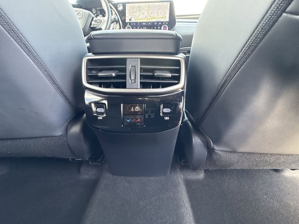 Used 2025 Lexus RX 350 Premium w/ Accessory Package (Z1) image 18