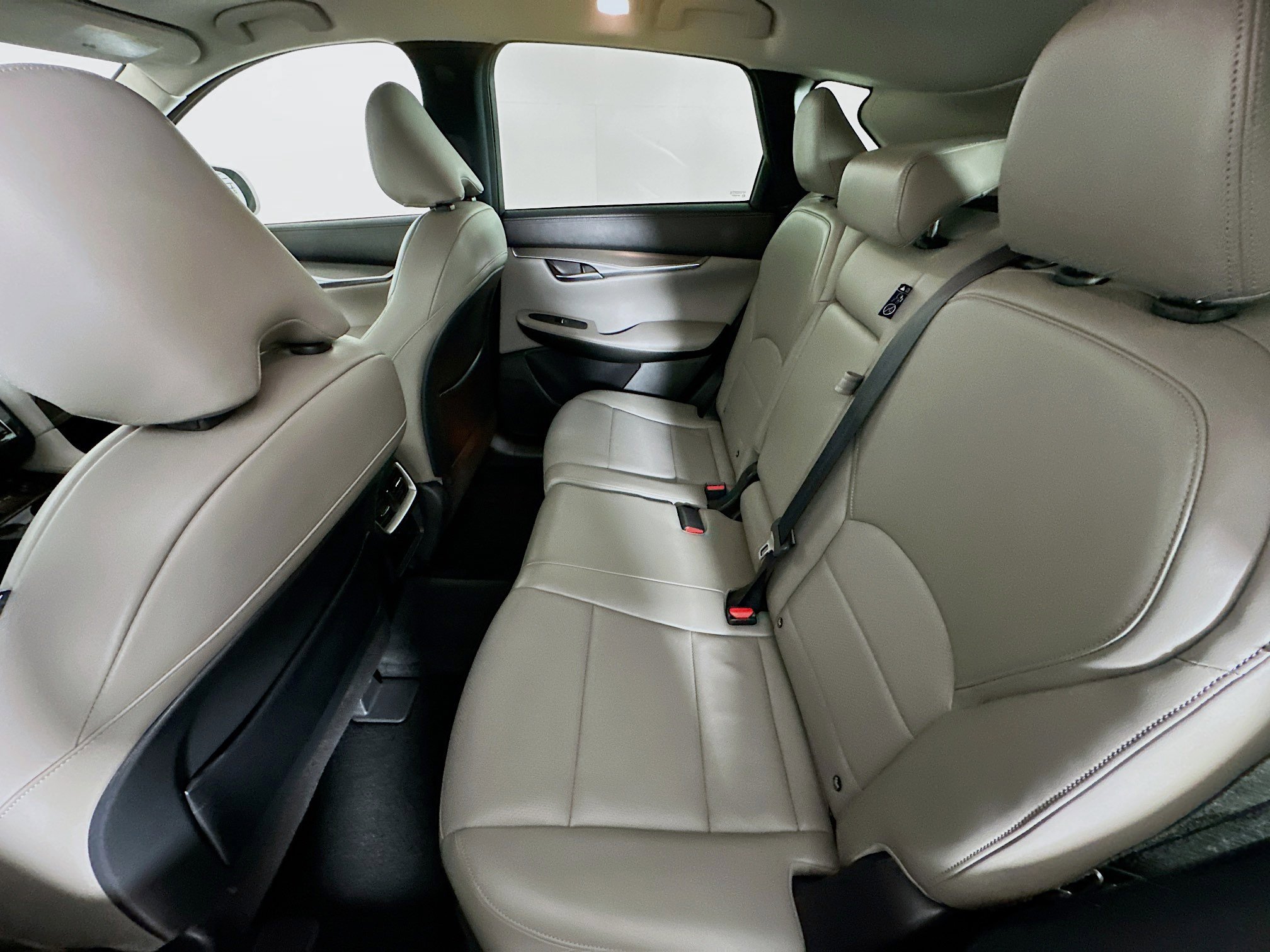 Used 2023 INFINITI QX50 Luxe image 28