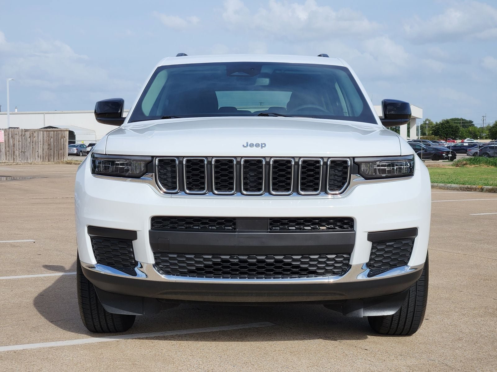 Used 2023 Jeep Grand Cherokee L Laredo w/ Luxury Tech Group I AWD/4WD image 7