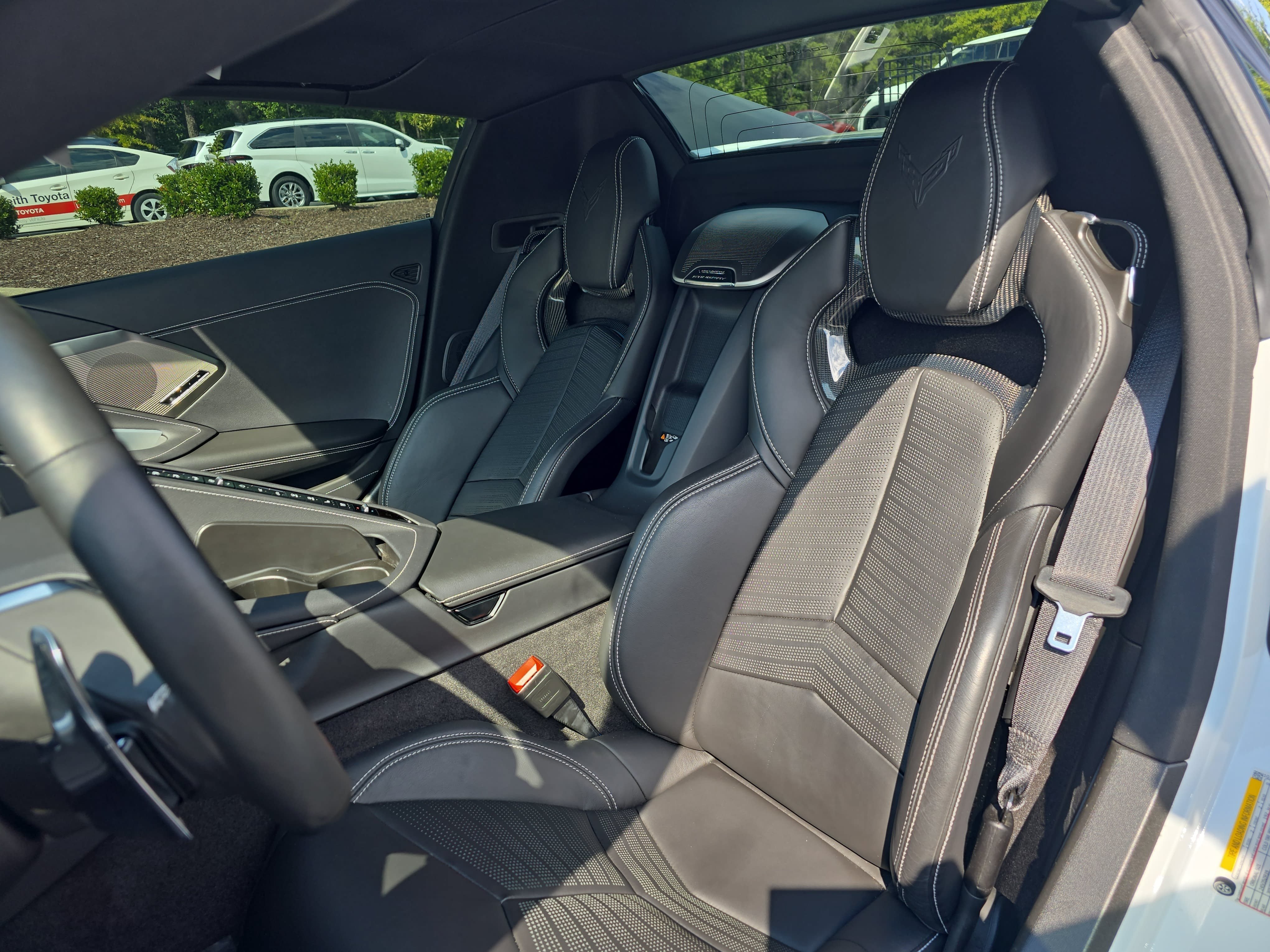 Used 2024 Chevrolet Corvette Stingray Preferred Conv w/ Battery Protection Package RWD image 17