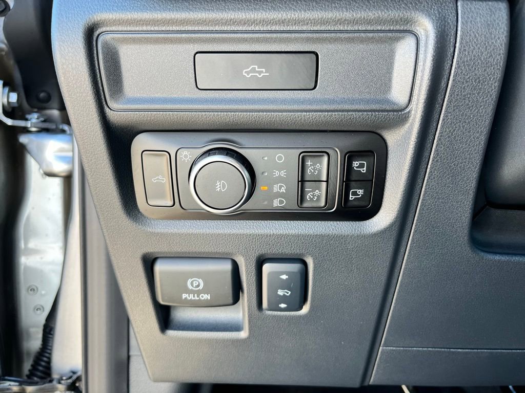 New 2026 Ford F150 Platinum w/ Equipment Group 702A High image 19