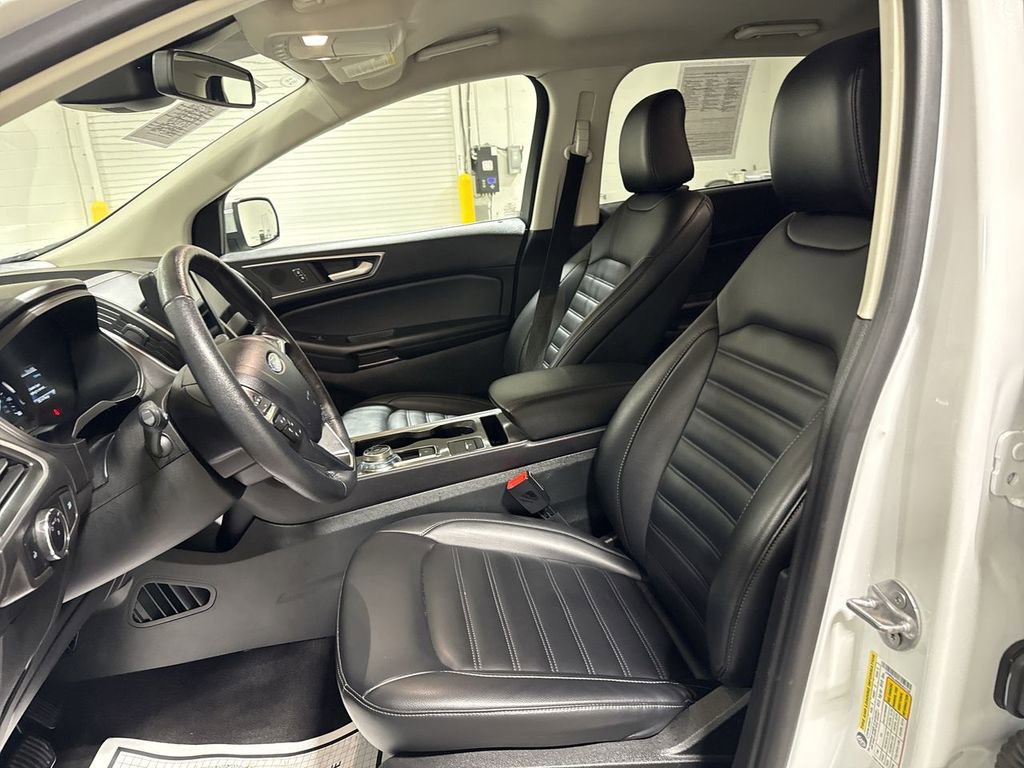 Used 2024 Ford Edge SEL image 19